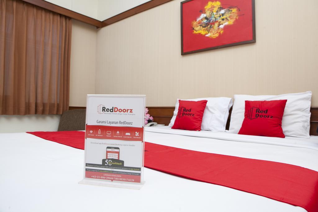 Reddoorz @ Cikutra 2 Ξενοδοχείο Μπαντούνγκ Εξωτερικό φωτογραφία